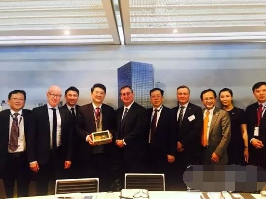 中鐵.沃爾沃 中鐵.沃爾沃