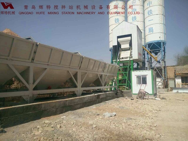 輝特?cái)嚢枵?0站采用計(jì)算機(jī)加儀表的控制系統(tǒng)，計(jì)算速度快