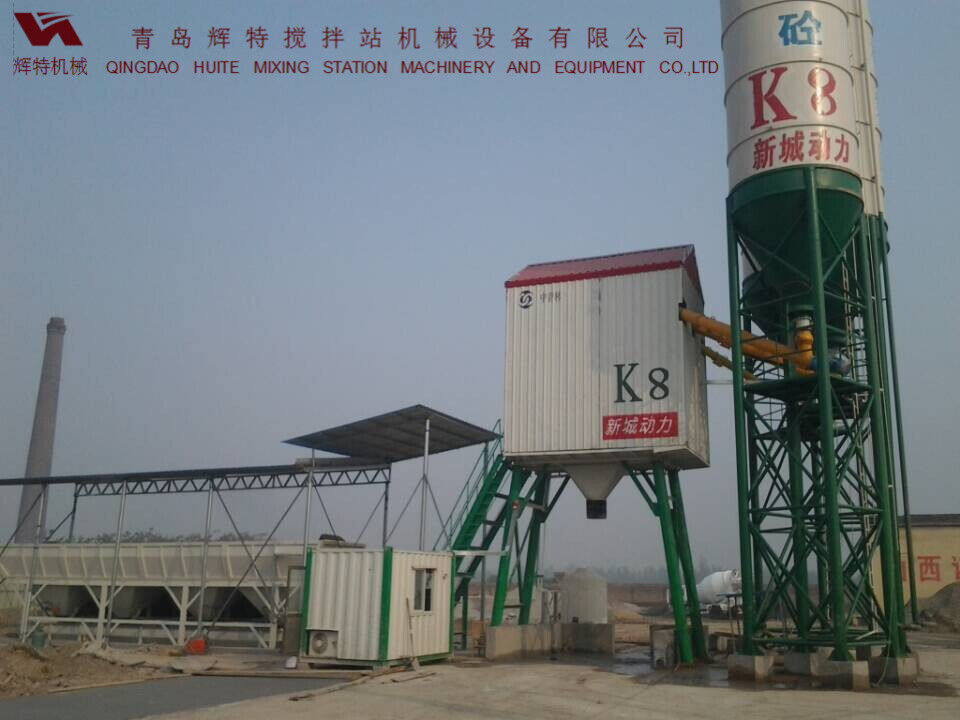輝特混凝土攪拌站HZS50攪拌性能強，攪拌均勻、迅速，生產(chǎn)效率高