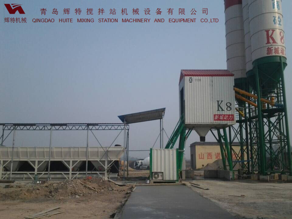 輝特混凝土攪拌站HZS50攪拌性能強，攪拌均勻、迅速，生產(chǎn)效率高