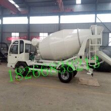 混凝土攪拌運輸車金億重工自動上料攪拌車