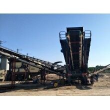 智能設(shè)計的可移動石子破碎設(shè)備如何選擇？Z95