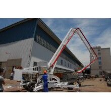 信瑞重工HG17D-3R車(chē)架式混凝土布料機(jī)